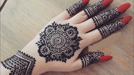 round mehndi designs for hands